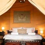 Mia Glamping