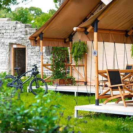Mia Glamping *