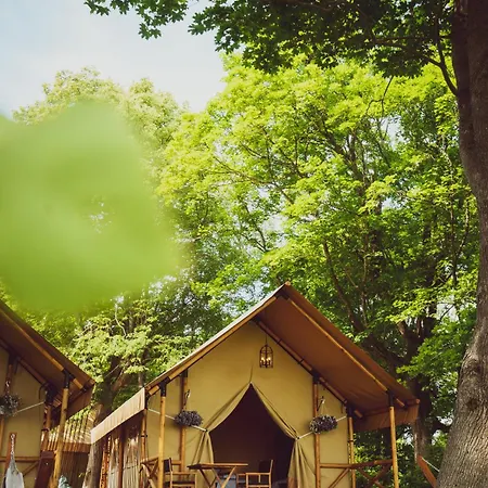 Mia Glamping