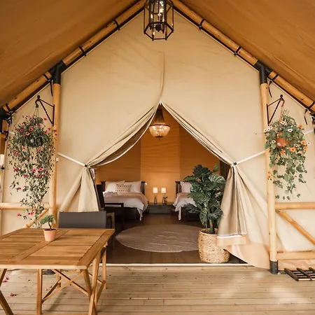 Mia Glamping