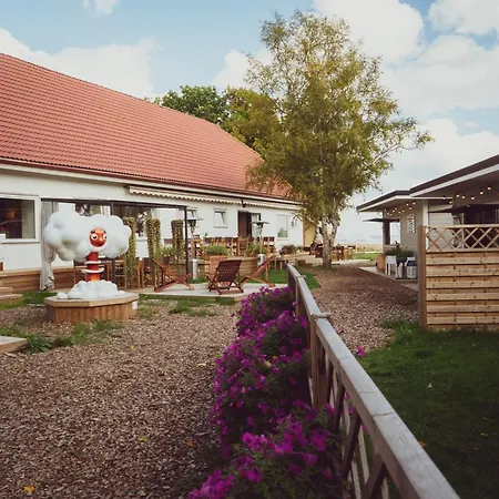 Mia Glamping