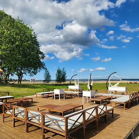 Mia Glamping Resort Orissaare