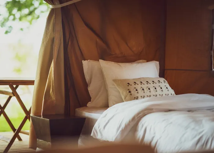 Tente de luxe Mia Glamping *